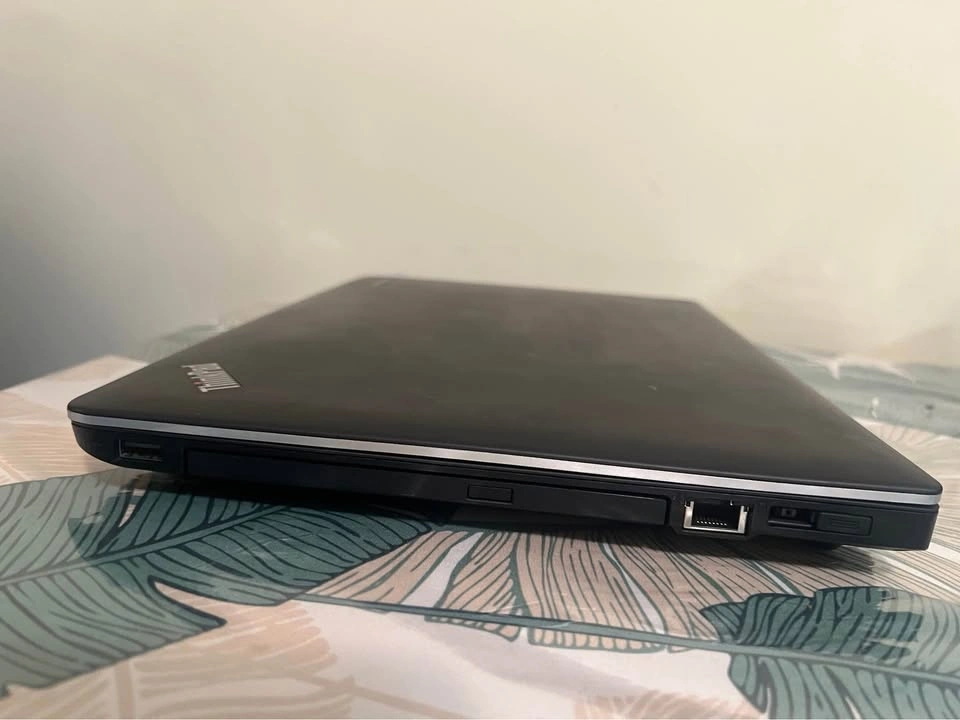 Lenovo Thinkpad laptop core i5 8gb ram 256gb ssd - photo 4
