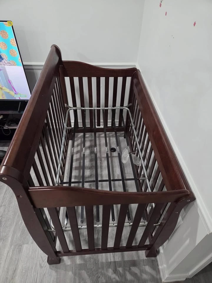 Wooden Sleigh Baby Crib - photo 2