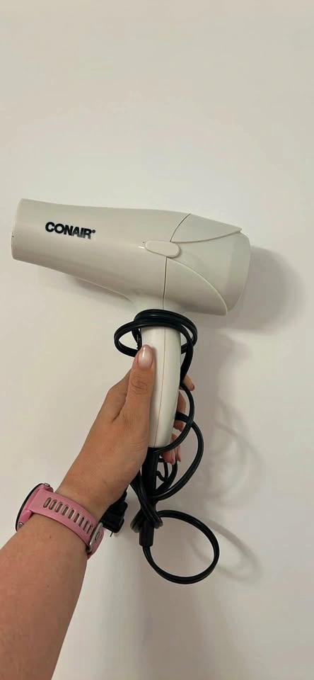 Conair hairdryer