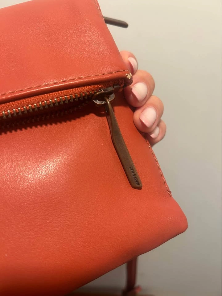 Matt & Nat HILEY VEGAN CROSSBODY BAG - LOOM Red - photo 4
