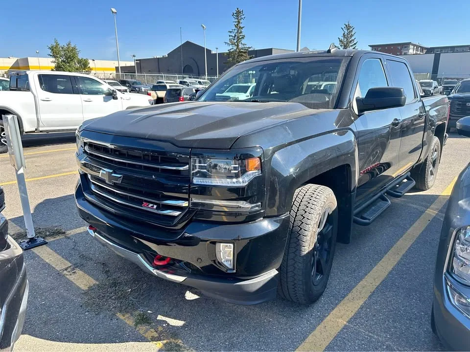2018 Chevrolet silverado 1500 ltz thumbnail