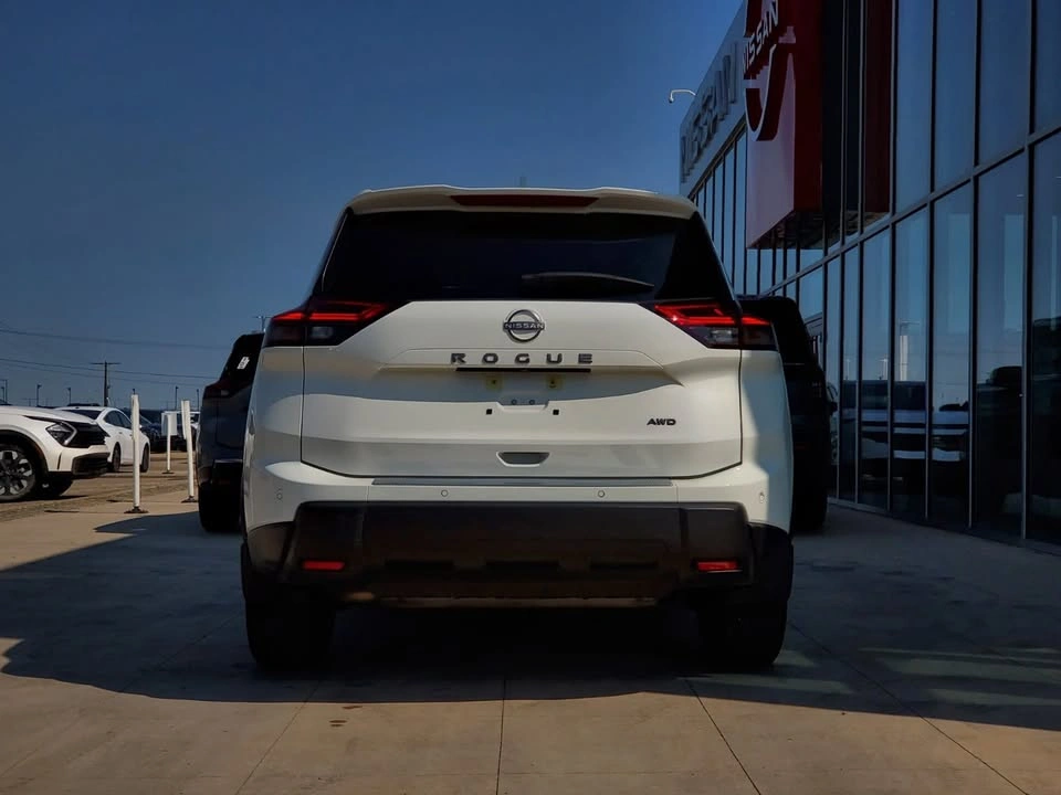2024 Nissan Rogue S - photo 4