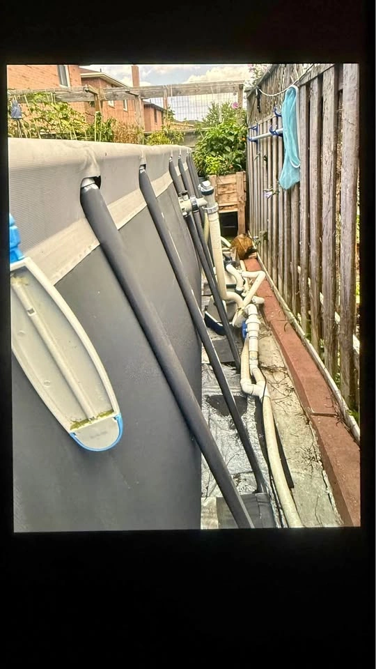 Intex Ultra XTR pool