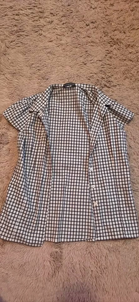 Brandy Melville Plaid Short Sleeve Button Up Shirt