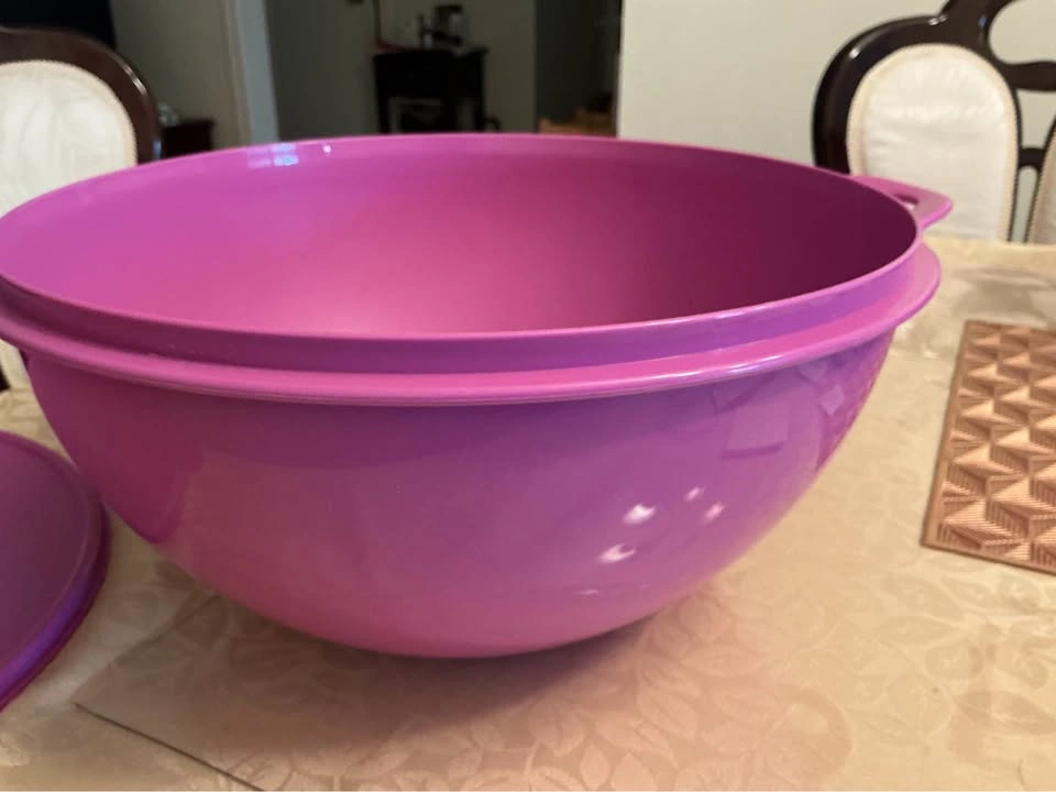Tupperware Thatsa Bowl Series - photo 2
