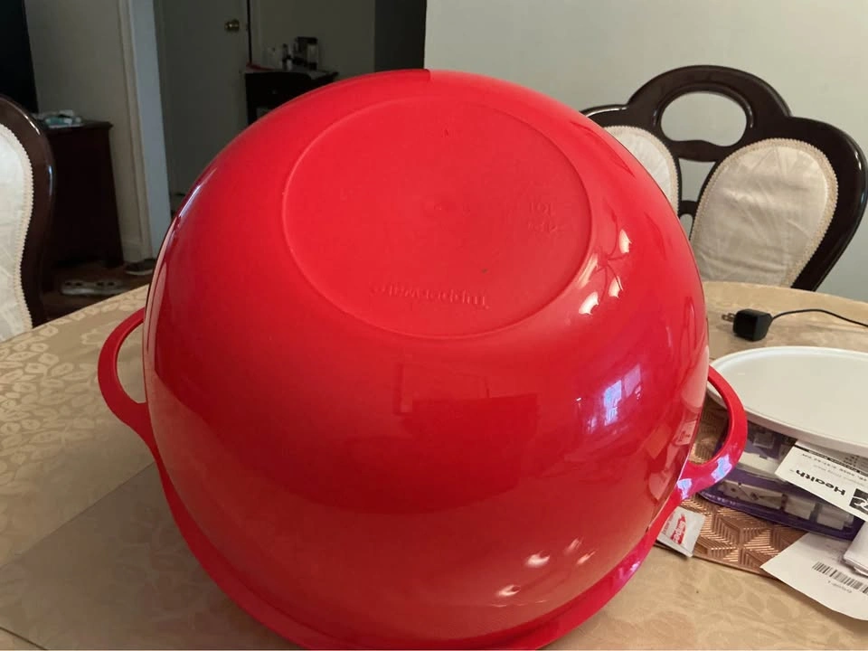 Tupperware Thatsa Bowl - photo 3