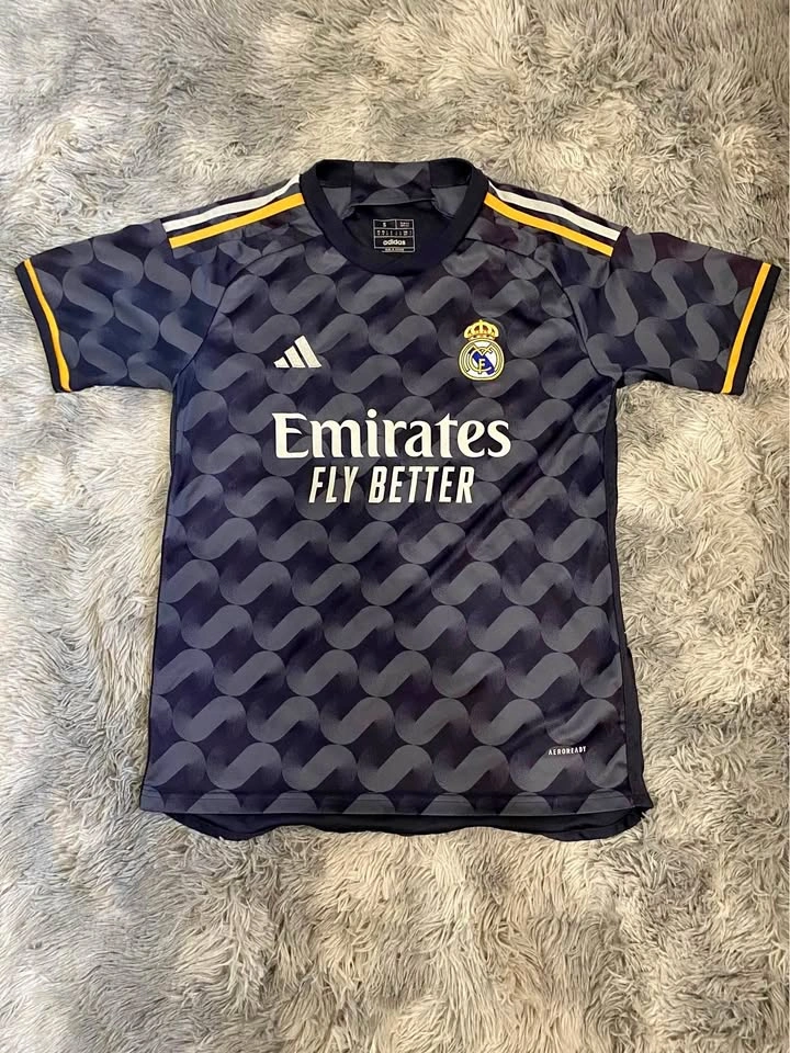 USED 23/24 Real Madrid Away Jersey