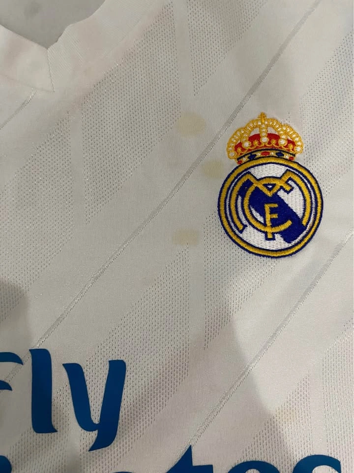 USED 17/18 Real Madrid Ronaldo Jersey - photo 3