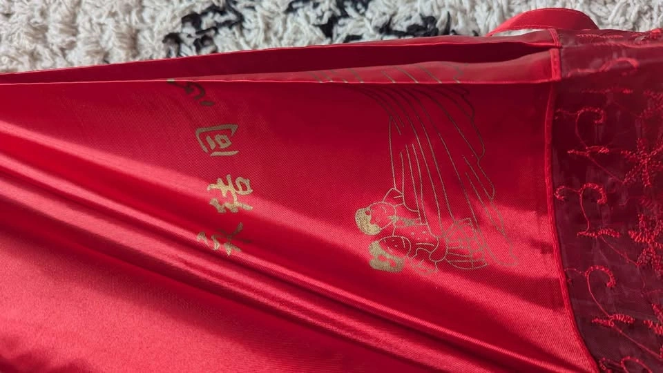 Red umbrella for tea ceremony - photo 2