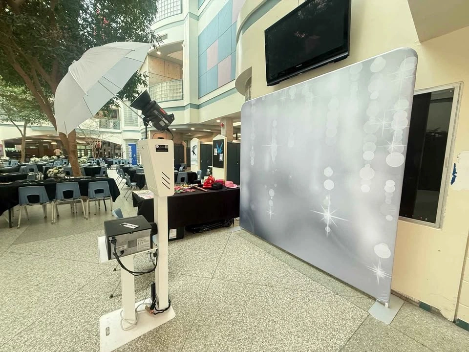 Photo Booth rental - photo 5