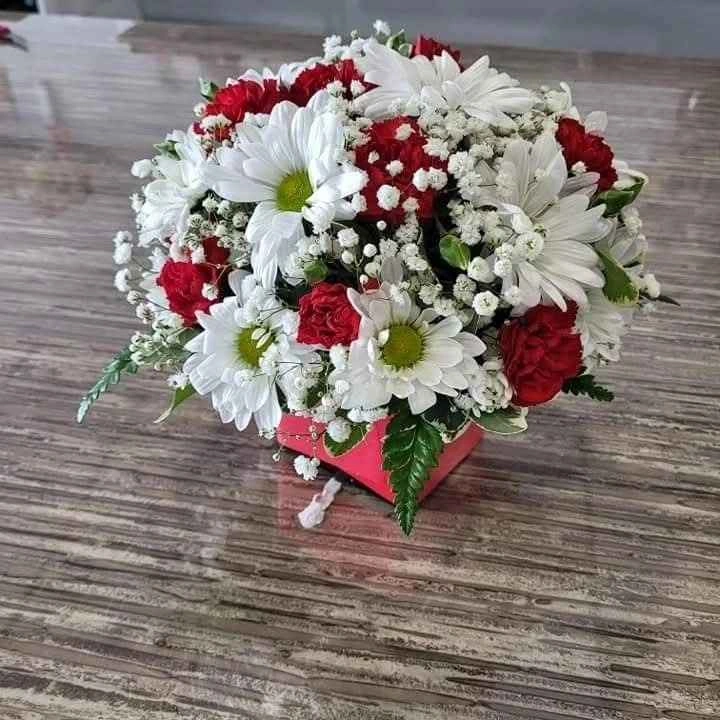 Fresh Flower Bouquets - photo 3