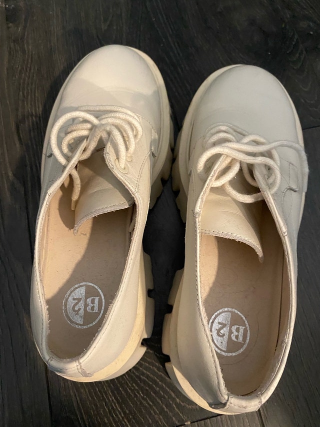 Cream Colored Platform Shoes - photo 3