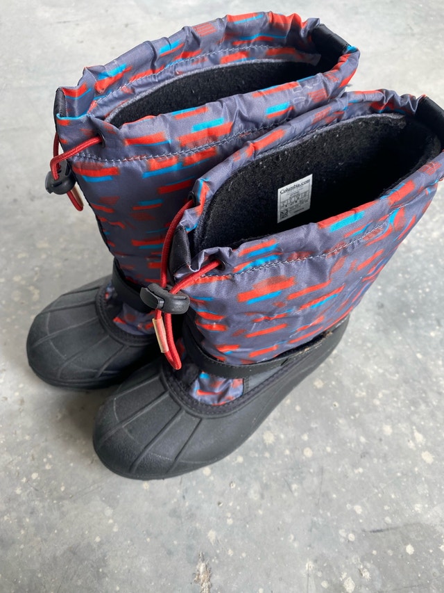 Columbia Snow Boots Kids Size 6 - photo 2