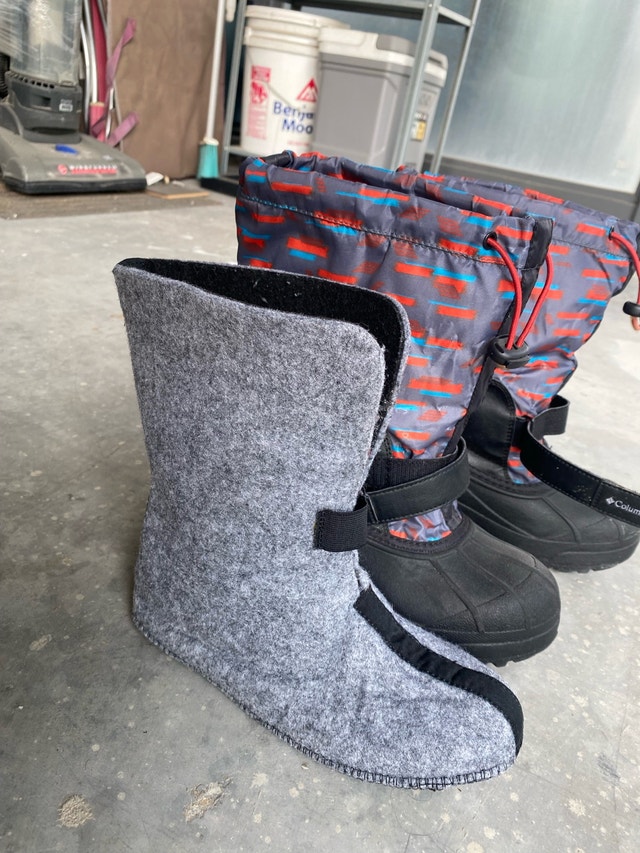 Columbia Snow Boots Kids Size 6 - photo 4
