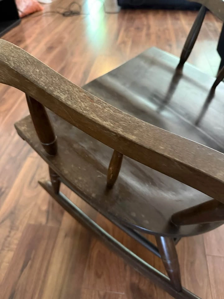 Vintage Wooden Rocking Chair - photo 3