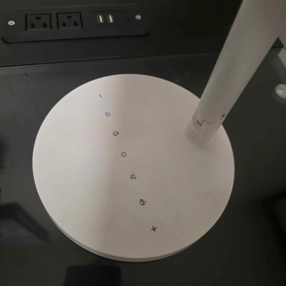 LED desk lamp with touch functionality and different modes - photo 2