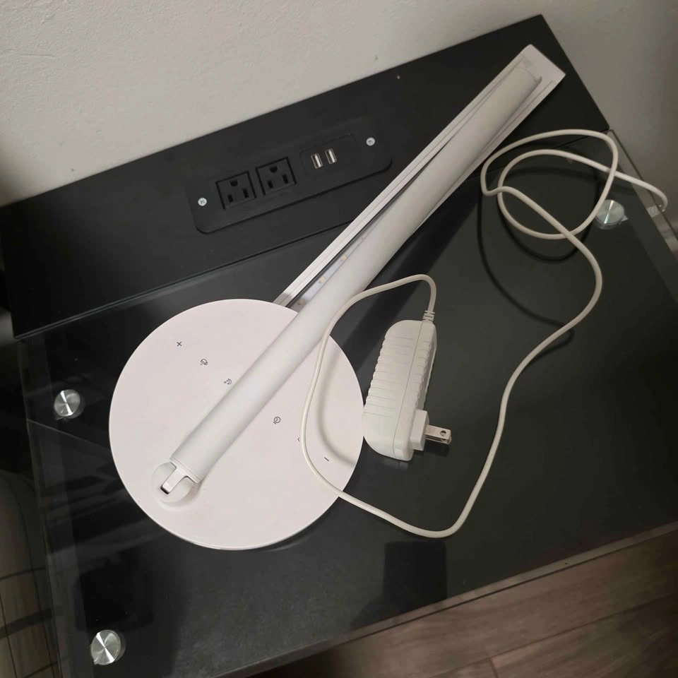 LED desk lamp with touch functionality and different modes - photo 3