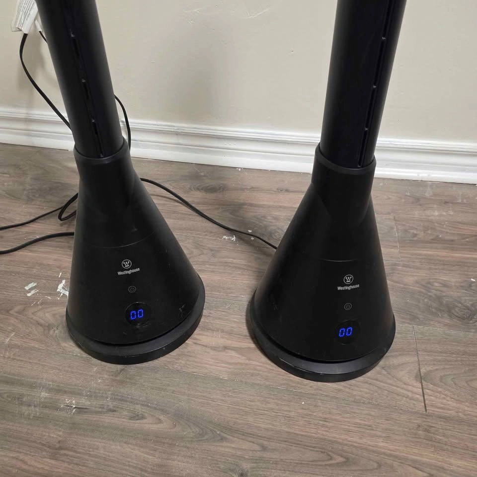Westinghouse 2-in-1 fan and heat towers - photo 3