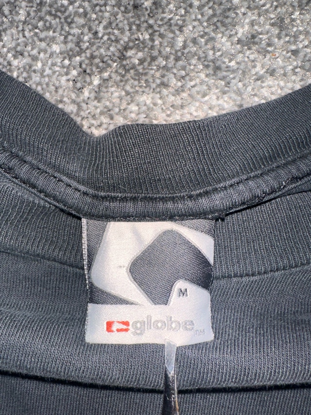 Globe skateboarder T-shirt size M - photo 4