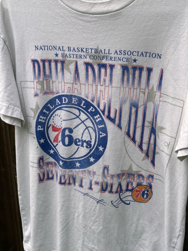 Philadelphia 76ers T shirt size L - photo 2