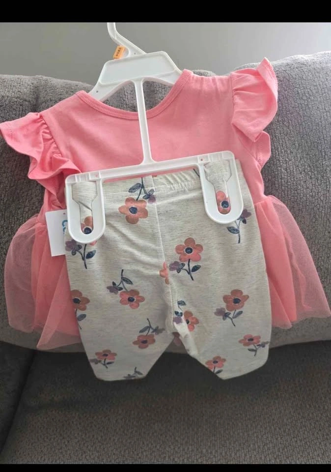 Pink Tulle Top and Floral Leggings Set Size 12 months - photo 2