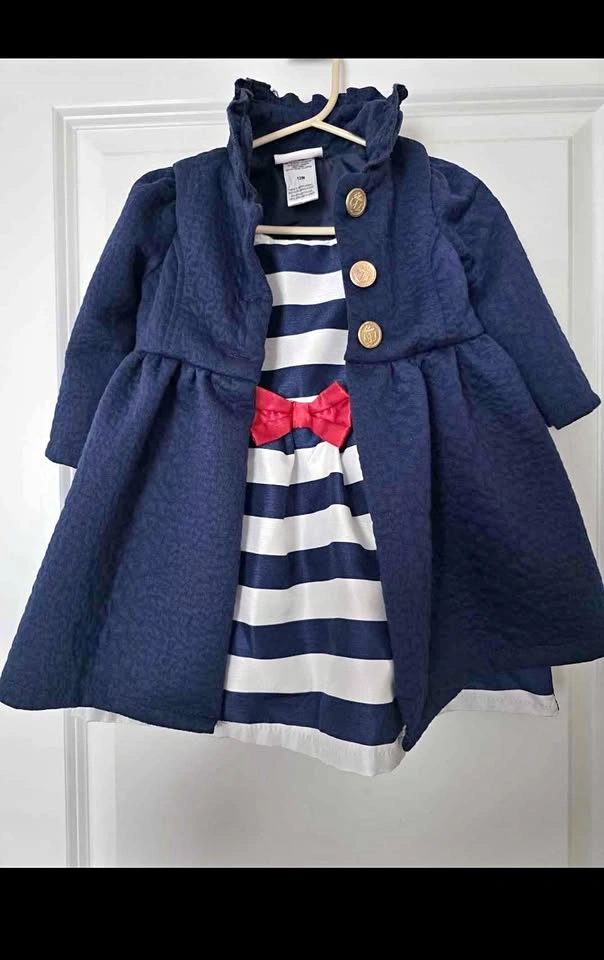 Girls Dress 4 piece Size 12 months