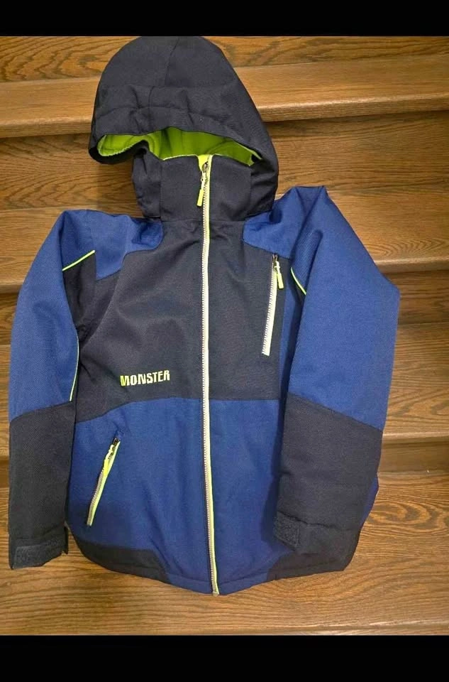 Monster Boys' Hooded Ski Jacket Size 14