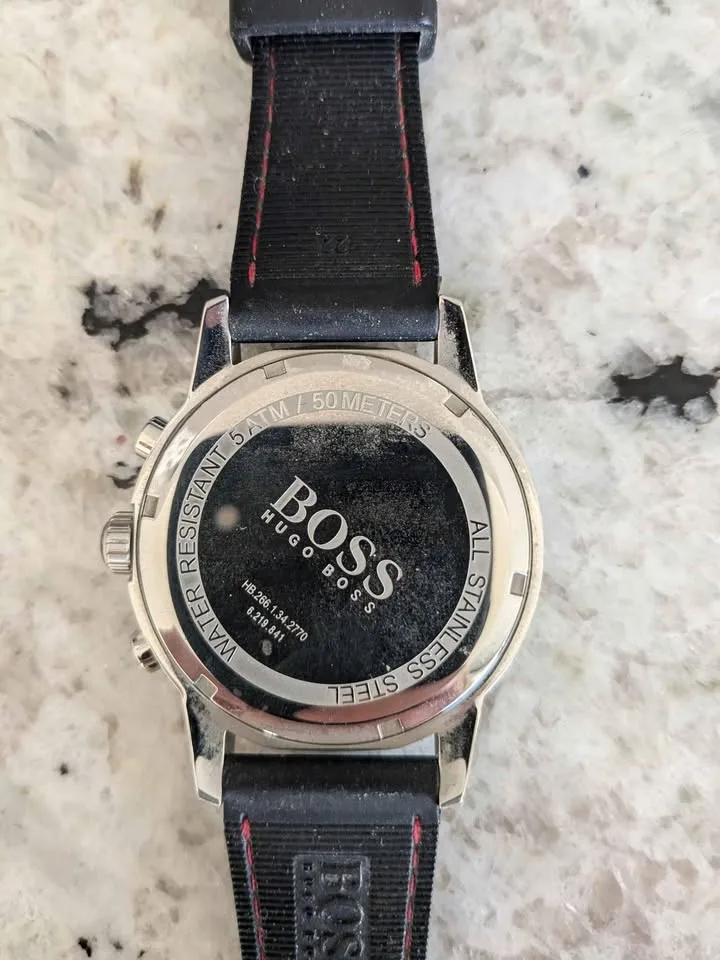 Hugo Boss Watch image indicator(3)
