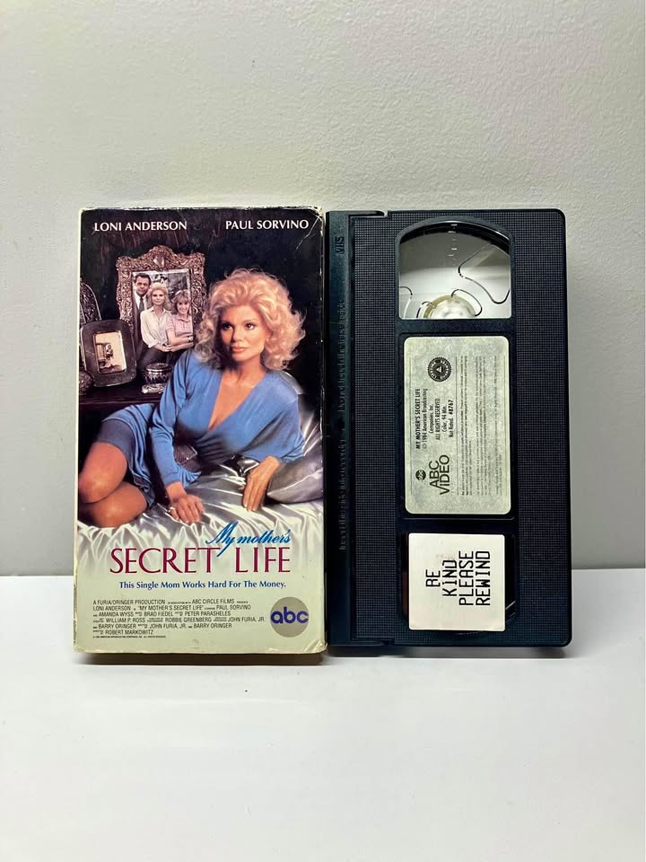 My Mother’s Secret Life VHS Loni Anderson - Excellent