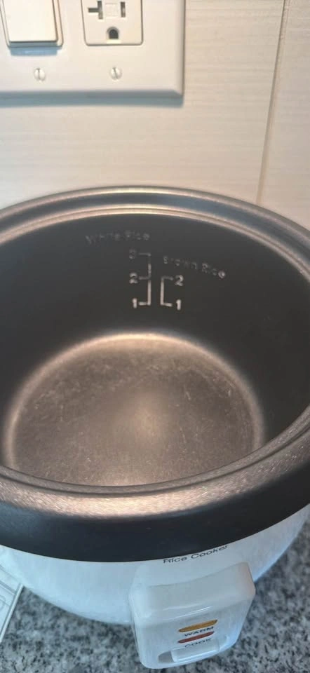 Aroma Rice Cooker - photo 2