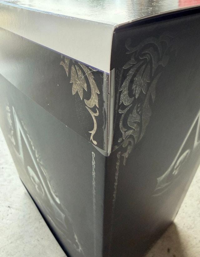 Ubisoft Assassin's Creed Black Flag Resynced Collector's Edition - photo 4