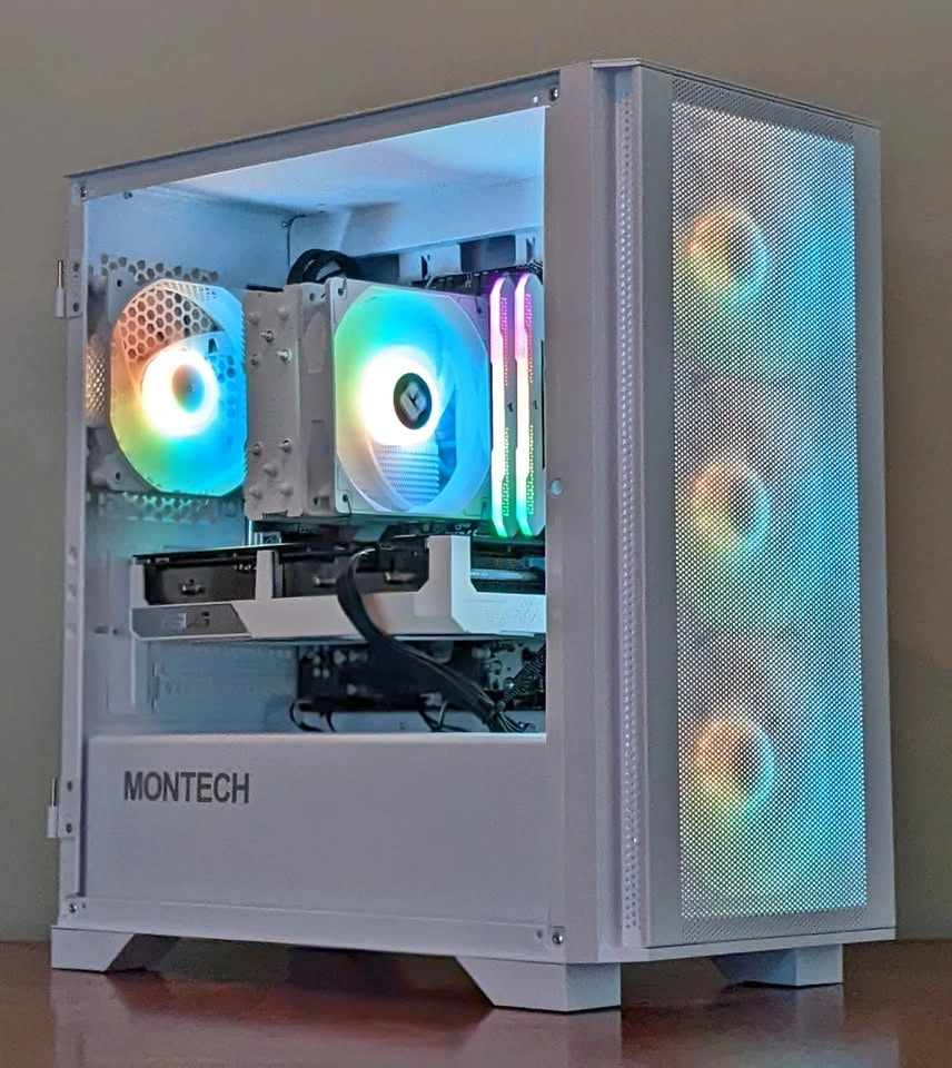 White AM4 Gaming PC | Ryzen 5 5600XT - RX 6600XT - 16GB DDR4