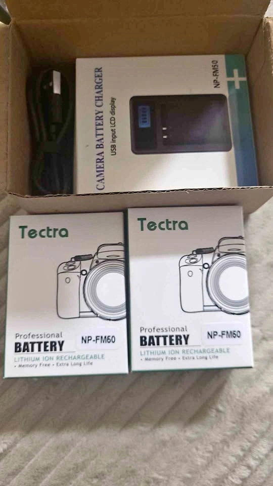 2 Batteries and LCD USB Charger for Sony NP-FV Series