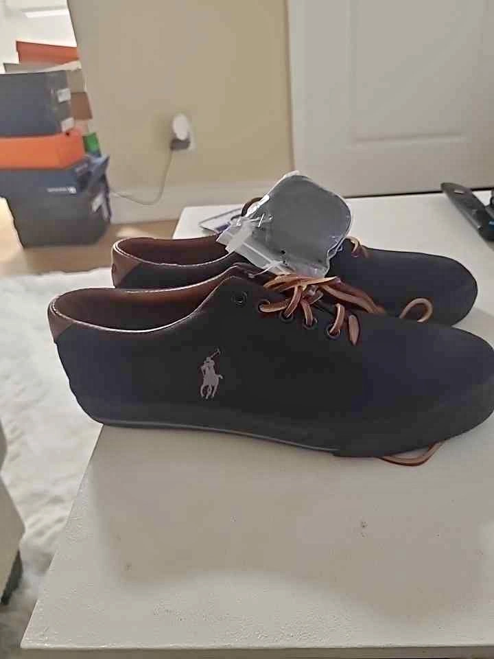 Polo Ralph Lauren Black Vaughn-NE Sneakers - Size 8.5 US