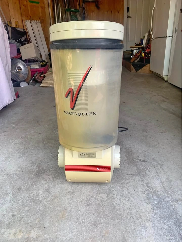VACU-QUEEN Central Vacuum Unit