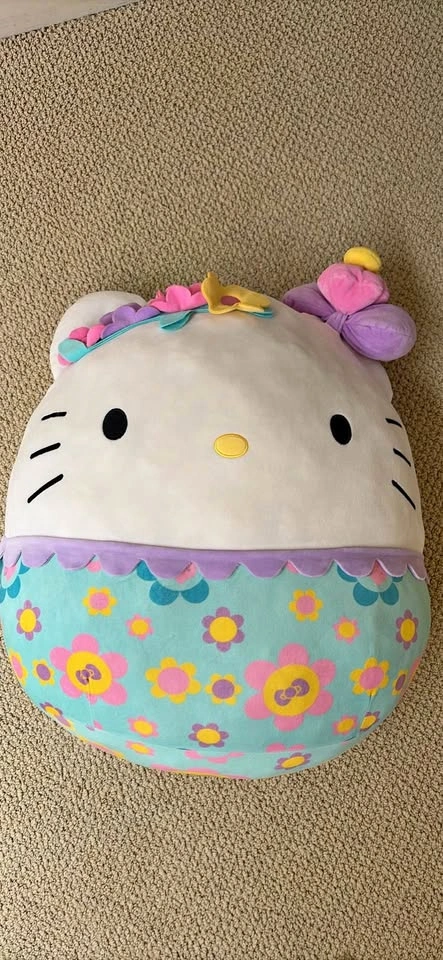 Squishmallows Hello Kitty Jumbo 23” Sanrio Flowers Plush Pillow