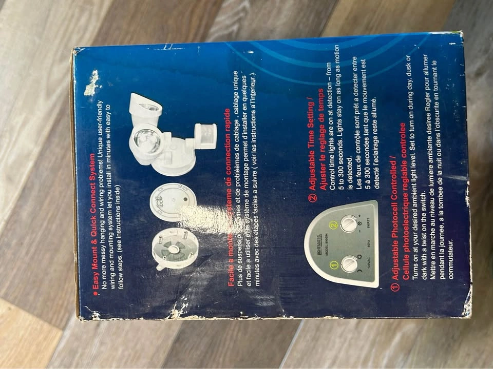 LightMates LED Motion Sensor Security Light – Dual Head - photo 3