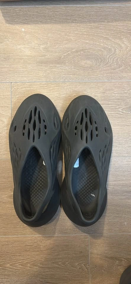 Yezzy Foam Runners - photo 2