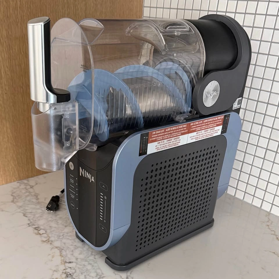 Ninja Slushi Machine - Used - photo 2