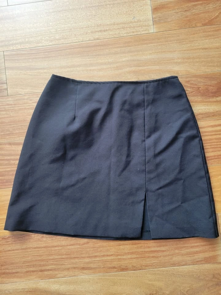 Black Miniskirt Size S - photo 2