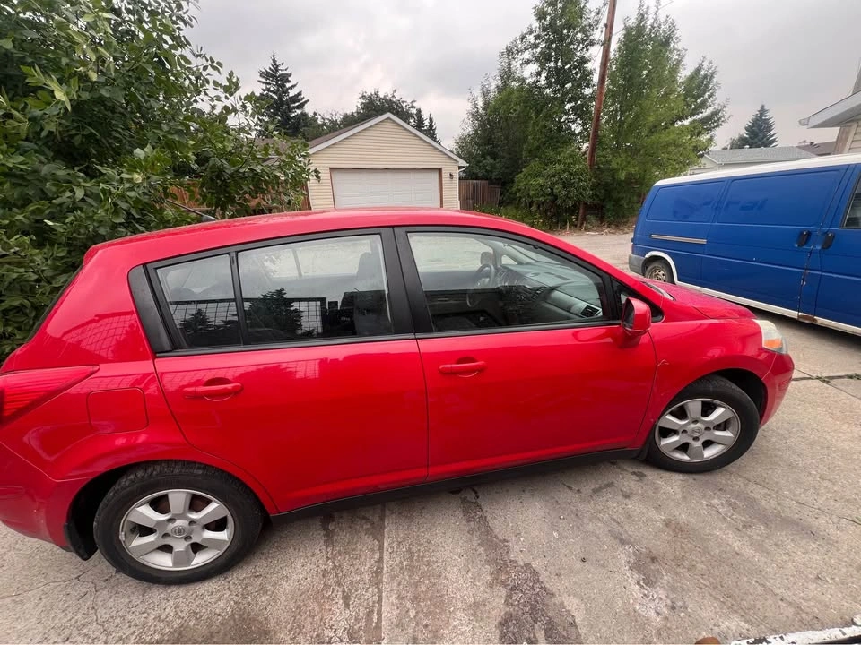 2009 Nissan Versa - photo 4