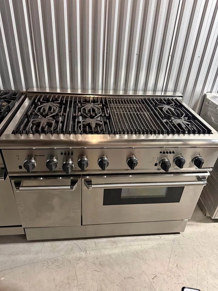 Thermador Professional 48-Inch Dual Fuel Range