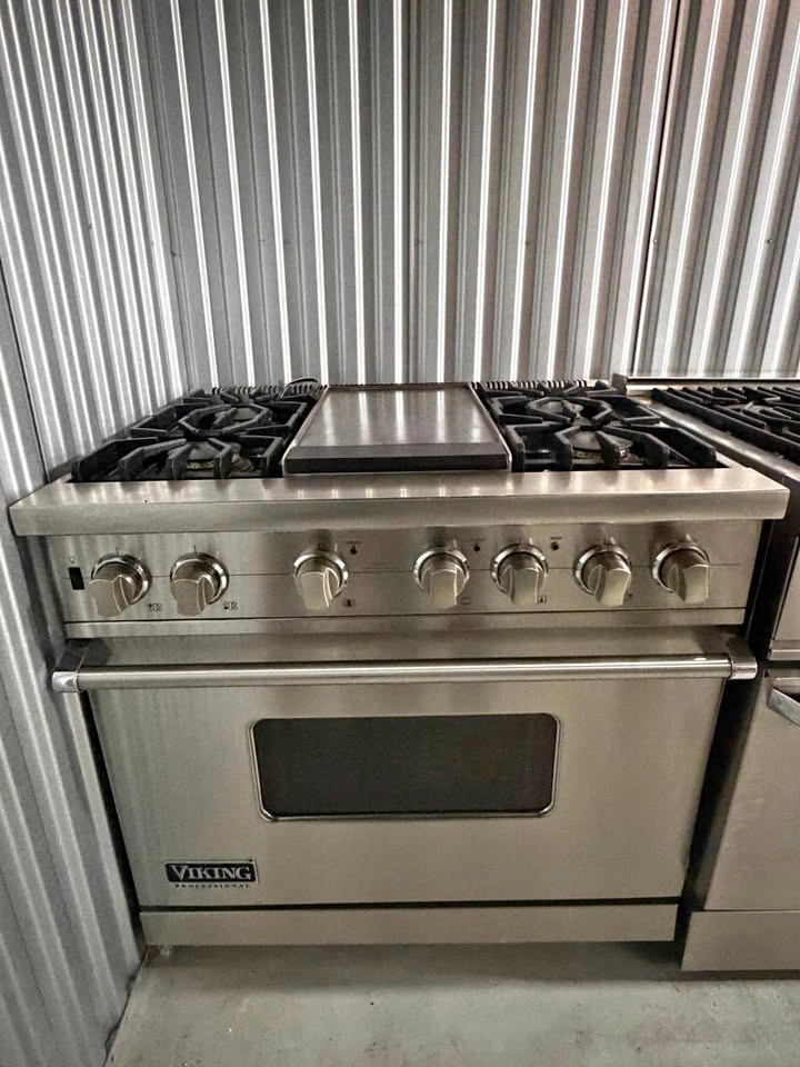 Viking Professional 36" Gas Range with Griddle