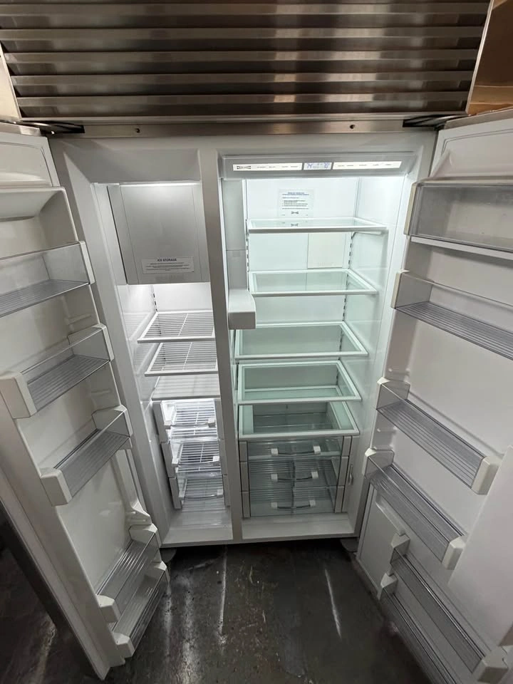 Sub-Zero Side-by-Side Refrigerator - photo 5