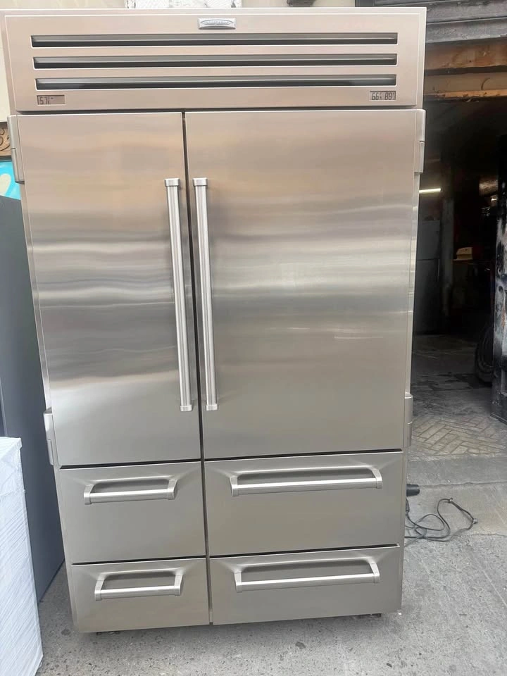 Sub-Zero PRO 48 Refrigerator