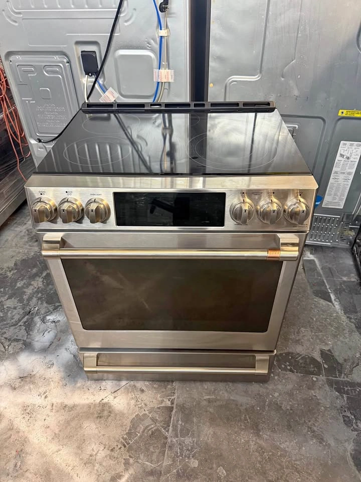 GE cafe 30 wide electric stove glass top