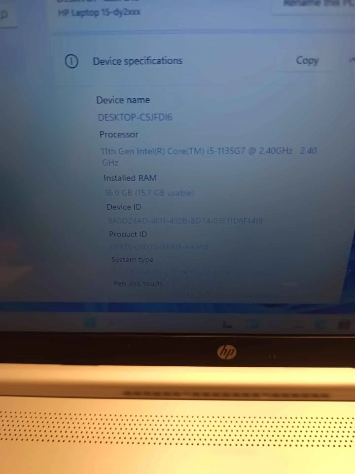 HP Laptop 11th Gen i5-1135G7 16GB RAM 256GB SSD Win 11 - photo 3