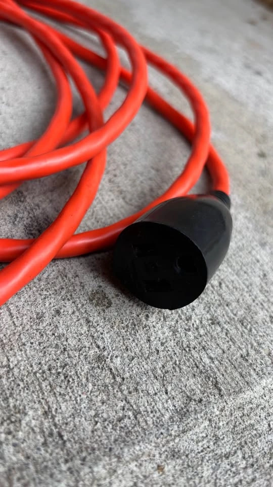 5 meter (16 feet) outdoor extension cord - photo 3