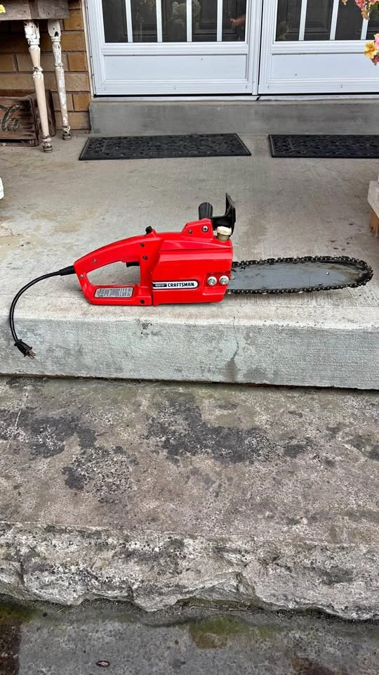 Craftsman 12” corded electric chainsaw