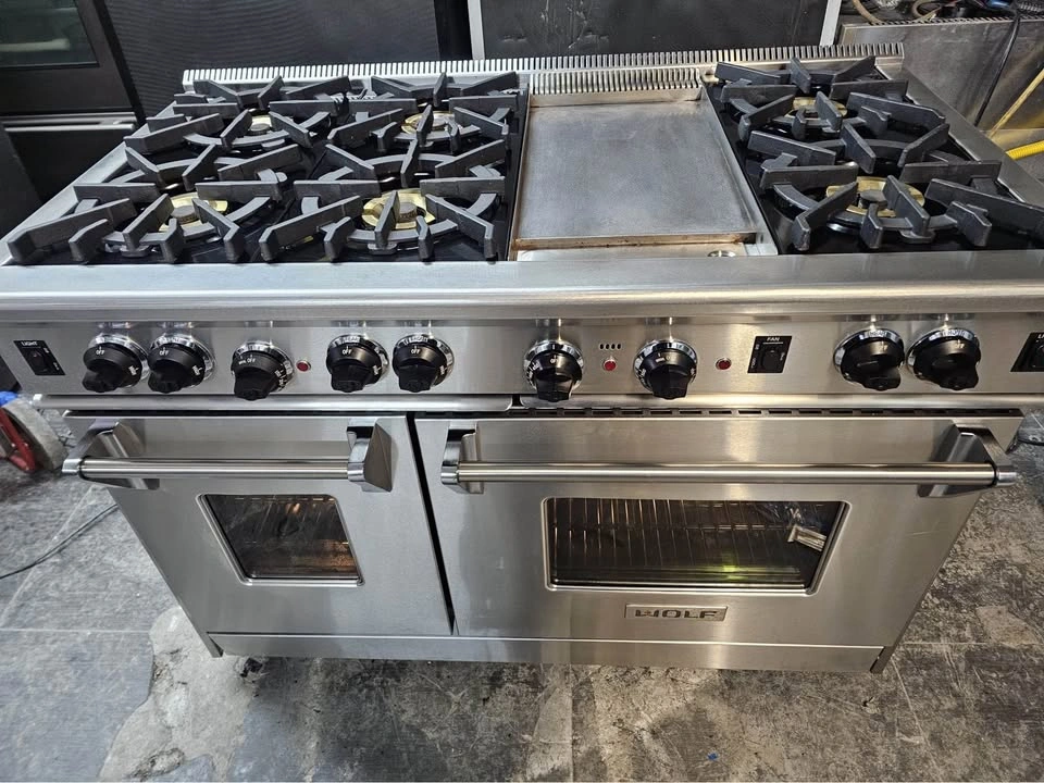 Wolf stove 48 wide 6 burners - photo 4